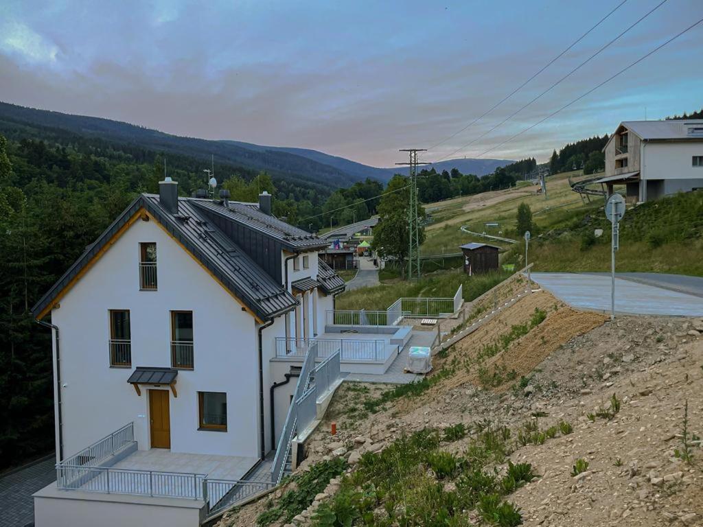U Kralika, Apartman E, 50M Od Lanovky A Bobove Drahy, Parkovani Zdarma Dolní Morava Exterior foto