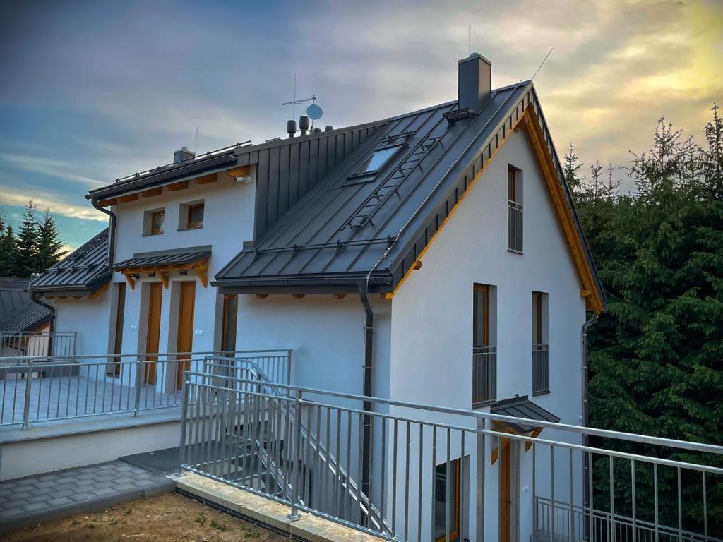 U Kralika, Apartman E, 50M Od Lanovky A Bobove Drahy, Parkovani Zdarma Dolní Morava Exterior foto